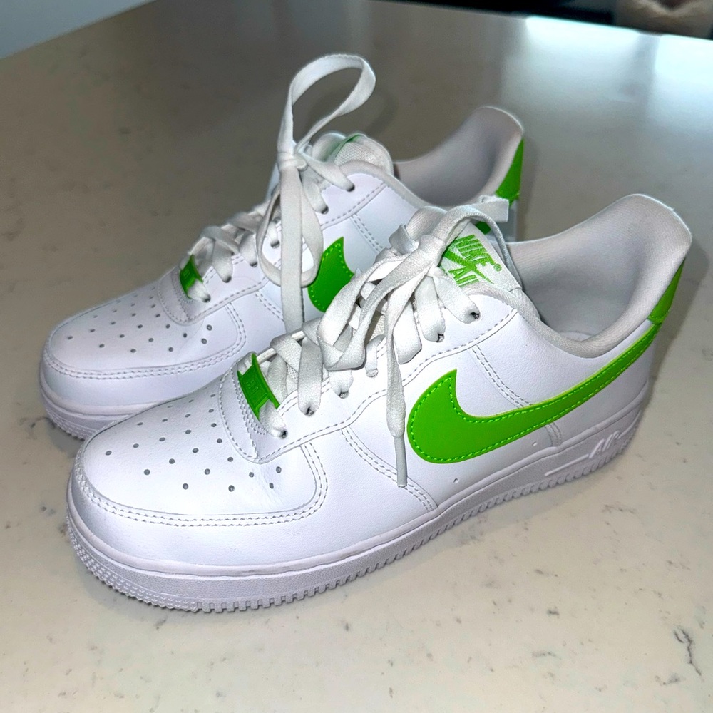 NIKE Air Force 1 neon green & white tennis shoes